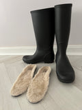 Women's size 7-US UGG tall rain boots
